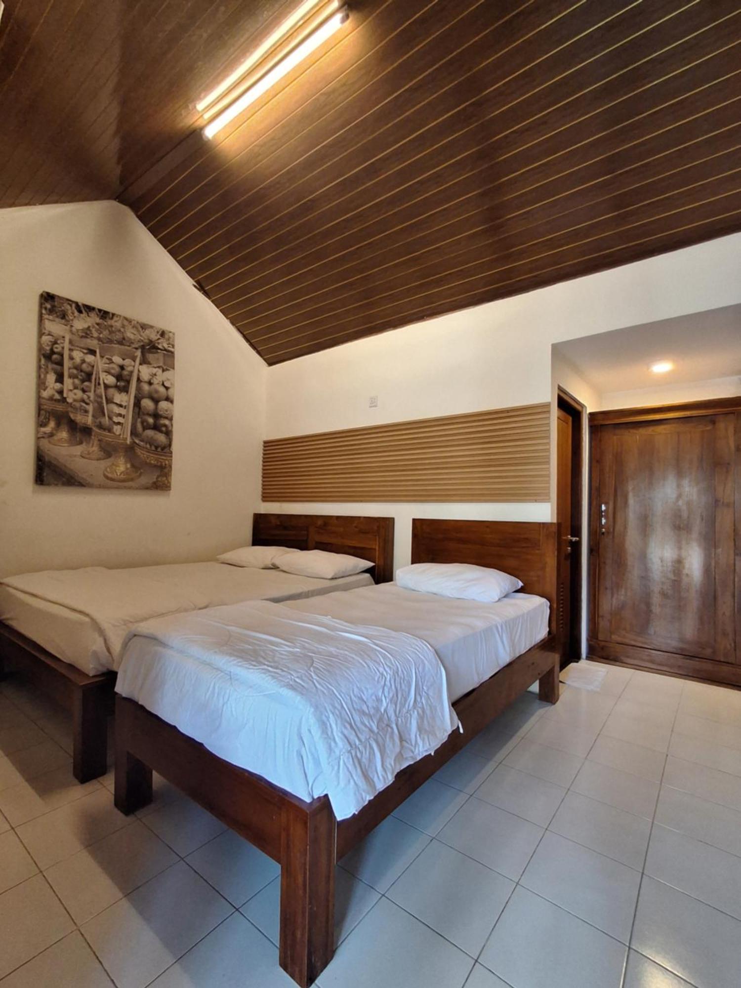 Griya Nusa Homestay *
